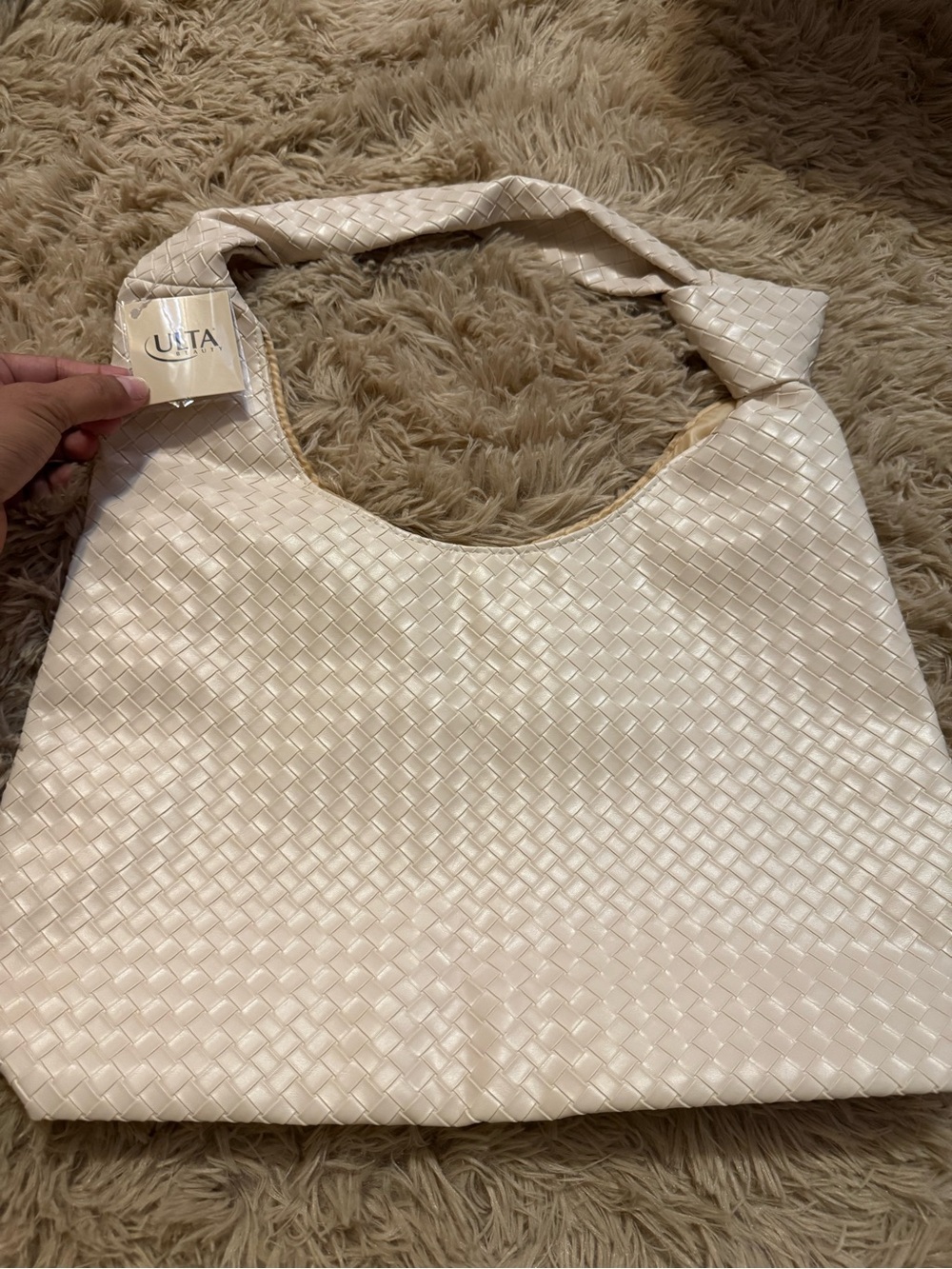 Ulta Beauty Woven Hobo Bag in Cream - Picture 2 of 5